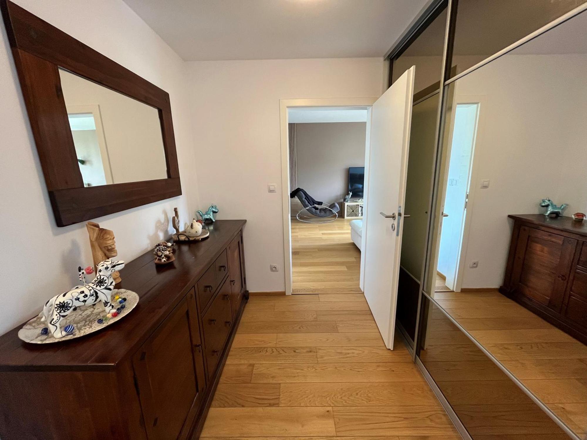 Apartment In Historical Center With Park View Plzen Luaran gambar